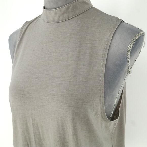 Chaser Top Womens Medium Gray Blouse Stretch Knit Open Back Sleeveless New - Picture 11 of 14